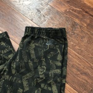 Nike cotton/spandex leggings